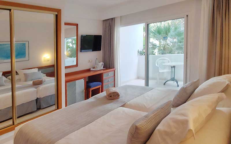 single room hotel rocamarina single room bed hotel rocamarina