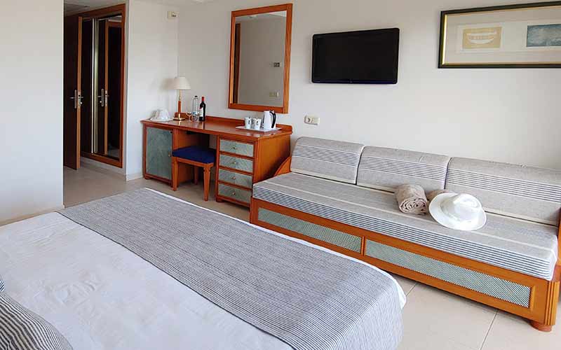 superior room sea view hotel rocamarina bed superior room sea view hotel rocamarina